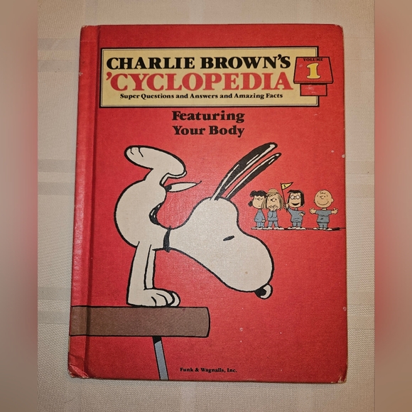 Peanuts Other - Charlie Brown's Cyclopedia Vulume 1 Featuring Your Body